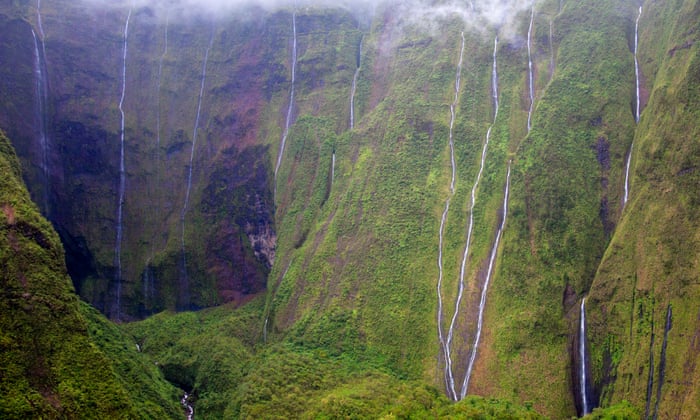 Weeping wall, Hawaii, USA